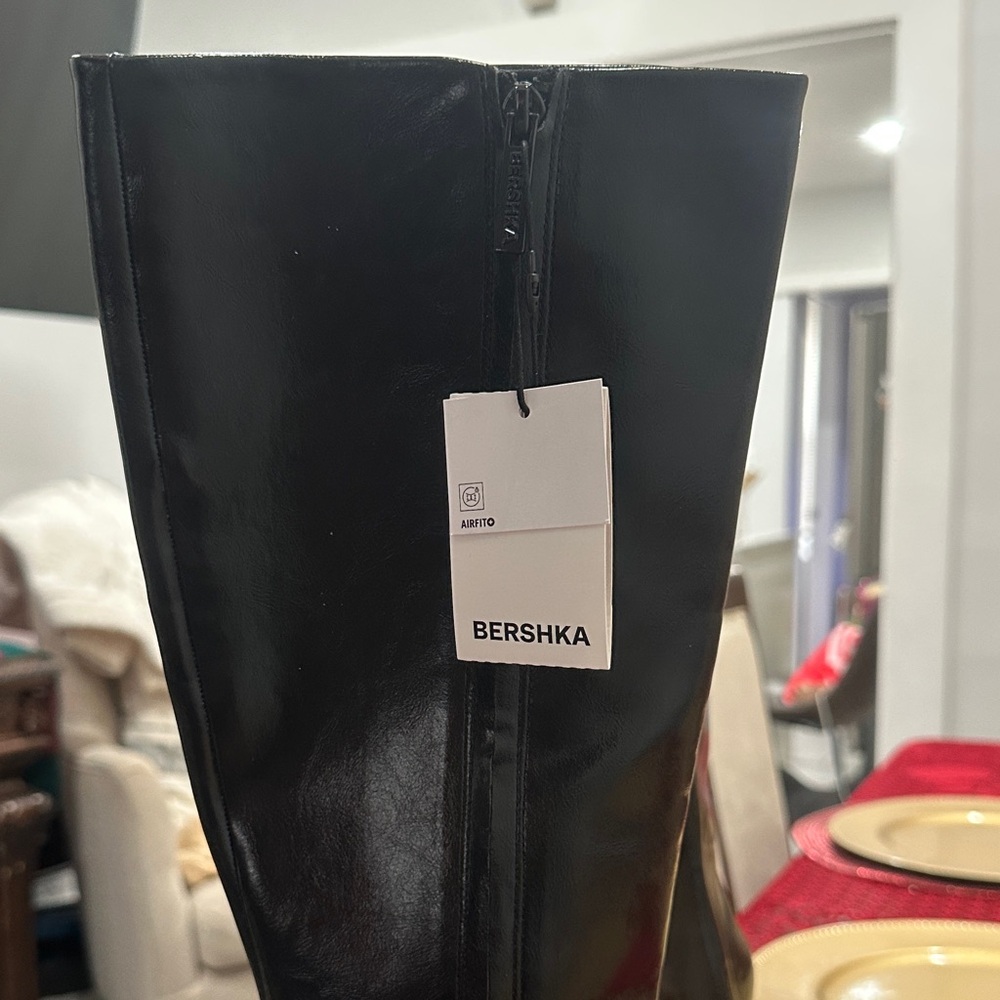 Black Knee High Boots - Bershka - Picture 5 of 6